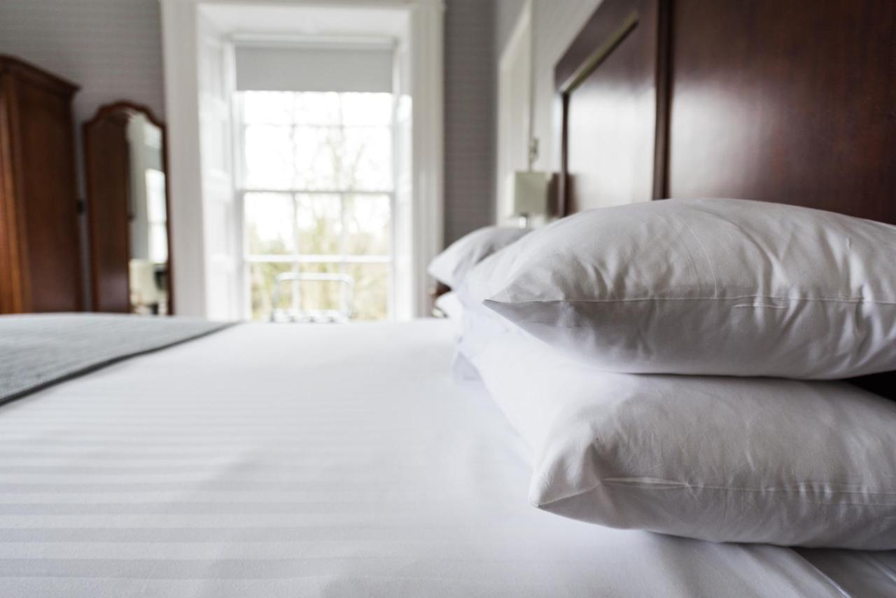 Belmont House Hotel Банбридж Экстерьер фото
